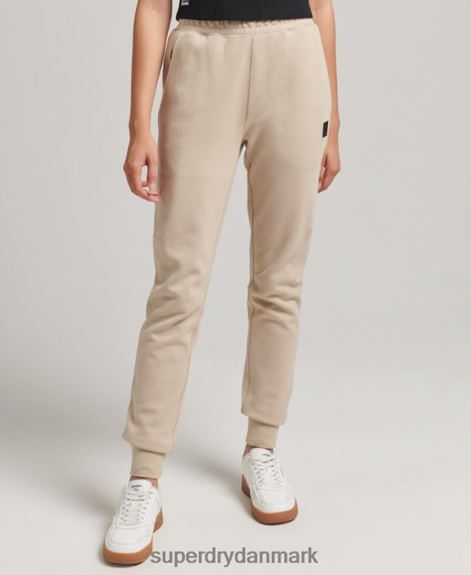 Superdry beige Kvinder tøj tekniske joggere 868VH3917